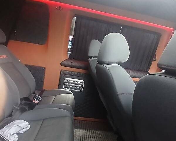 Белый Фольксваген Крафтер, объемом двигателя 1.97 л и пробегом 270 тыс. км за 21500 $, фото 13 на Automoto.ua