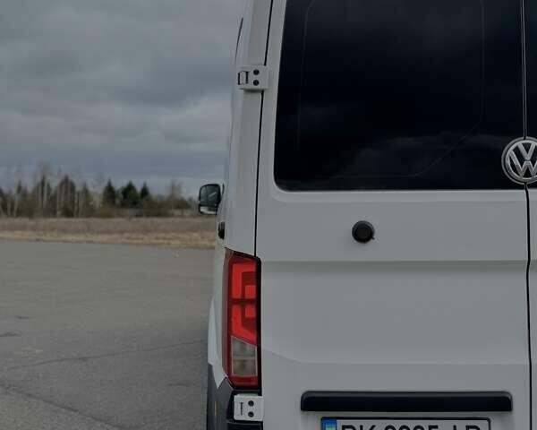 Белый Фольксваген Крафтер, объемом двигателя 1.97 л и пробегом 431 тыс. км за 21300 $, фото 10 на Automoto.ua