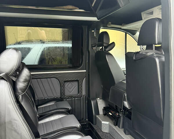 Белый Фольксваген Крафтер, объемом двигателя 1.97 л и пробегом 90 тыс. км за 25000 $, фото 14 на Automoto.ua