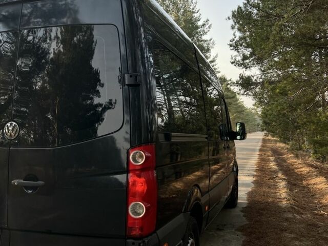 Черный Фольксваген Крафтер, объемом двигателя 2.5 л и пробегом 840 тыс. км за 8000 $, фото 6 на Automoto.ua