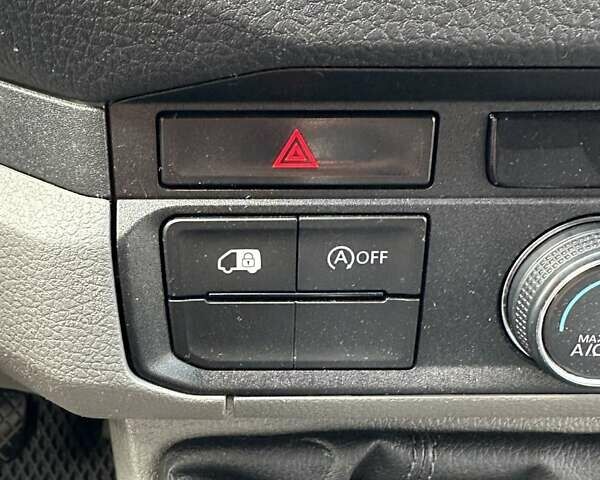 Черный Фольксваген Крафтер, объемом двигателя 1.97 л и пробегом 162 тыс. км за 20999 $, фото 29 на Automoto.ua