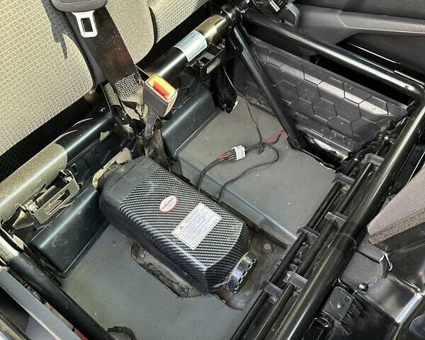 Черный Фольксваген Крафтер, объемом двигателя 1.97 л и пробегом 162 тыс. км за 20999 $, фото 11 на Automoto.ua