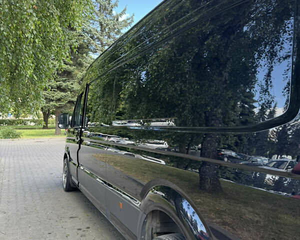 Фольксваген Крафтер 2018 в Черновцах на Automoto.ua Черный Фольксваген Крафтер, объемом двигателя 1.97 л и пробегом 550 тыс. км за 20999 $, фото 9 на Automoto.ua