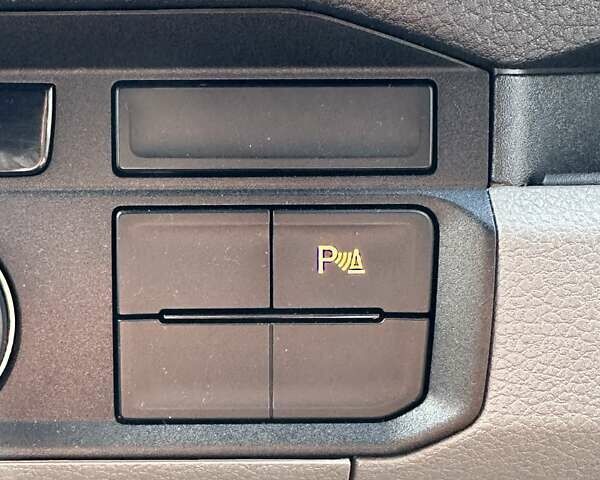 Черный Фольксваген Крафтер, объемом двигателя 1.97 л и пробегом 162 тыс. км за 20999 $, фото 30 на Automoto.ua