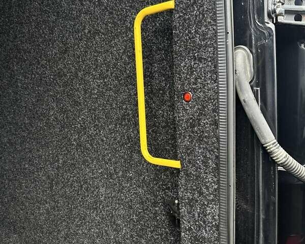 Черный Фольксваген Крафтер, объемом двигателя 1.97 л и пробегом 162 тыс. км за 20999 $, фото 10 на Automoto.ua