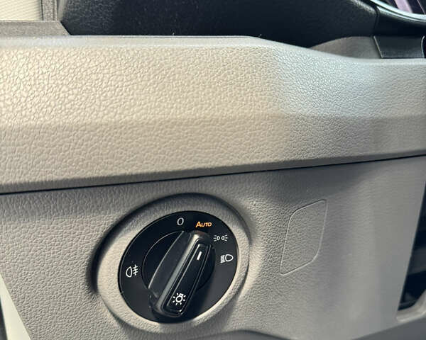 Фольксваген Крафтер 2018 в Черновцах на Automoto.ua Черный Фольксваген Крафтер, объемом двигателя 1.97 л и пробегом 550 тыс. км за 20999 $, фото 21 на Automoto.ua