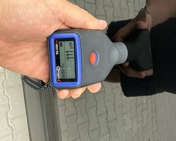 Черный Фольксваген Крафтер, объемом двигателя 1.97 л и пробегом 156 тыс. км за 23700 $, фото 94 на Automoto.ua