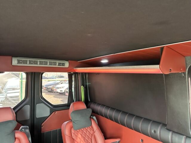 Черный Фольксваген Крафтер, объемом двигателя 2 л и пробегом 280 тыс. км за 35000 $, фото 16 на Automoto.ua