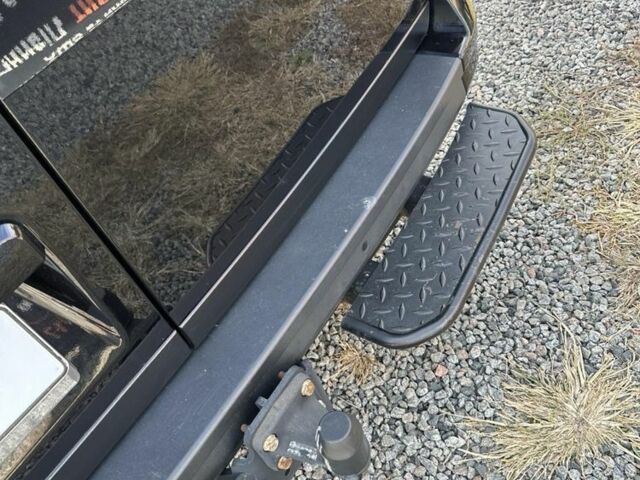 Черный Фольксваген Крафтер, объемом двигателя 2 л и пробегом 280 тыс. км за 35000 $, фото 8 на Automoto.ua