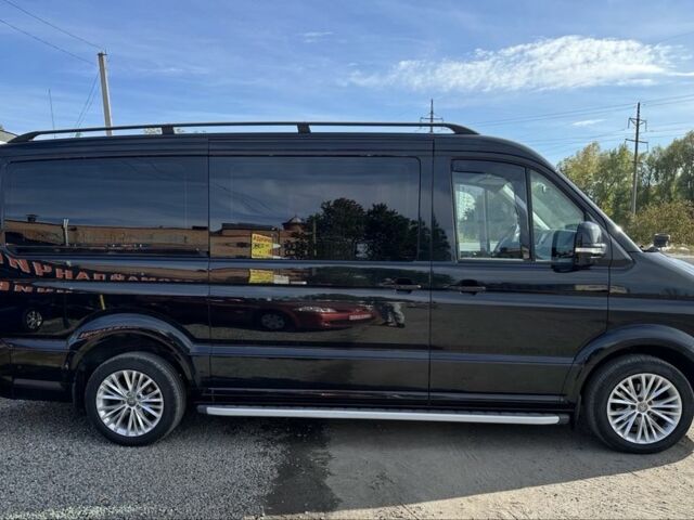 Черный Фольксваген Крафтер, объемом двигателя 2 л и пробегом 280 тыс. км за 35000 $, фото 2 на Automoto.ua