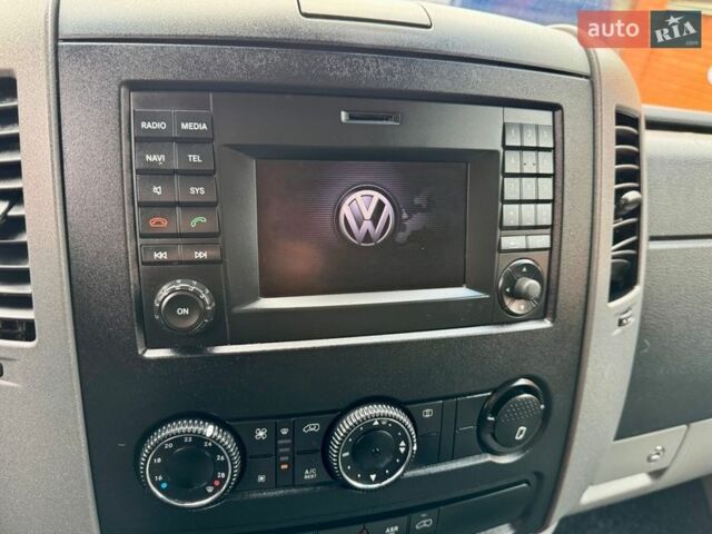 Черный Фольксваген Крафтер, объемом двигателя 2 л и пробегом 186 тыс. км за 22990 $, фото 25 на Automoto.ua
