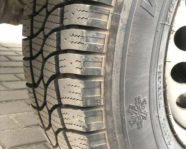 Фольксваген Крафтер 2013 в Ковель на Automoto.ua Фиолетовый Фольксваген Крафтер, объемом двигателя 1.97 л и пробегом 352 тыс. км за 13700 $, фото 32 на Automoto.ua