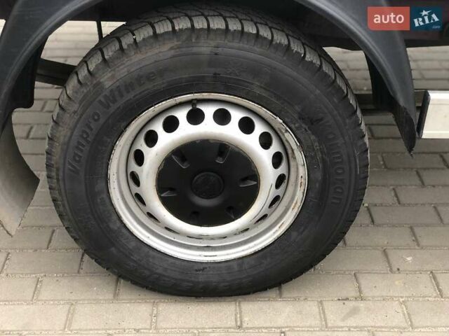 Фольксваген Крафтер 2013 в Ковель на Automoto.ua Фиолетовый Фольксваген Крафтер, объемом двигателя 1.97 л и пробегом 352 тыс. км за 13700 $, фото 17 на Automoto.ua