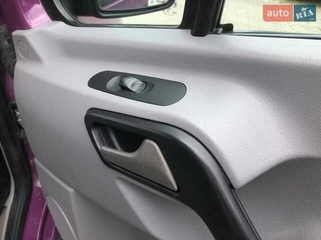 Фольксваген Крафтер 2013 в Ковель на Automoto.ua Фиолетовый Фольксваген Крафтер, объемом двигателя 1.97 л и пробегом 352 тыс. км за 13700 $, фото 15 на Automoto.ua