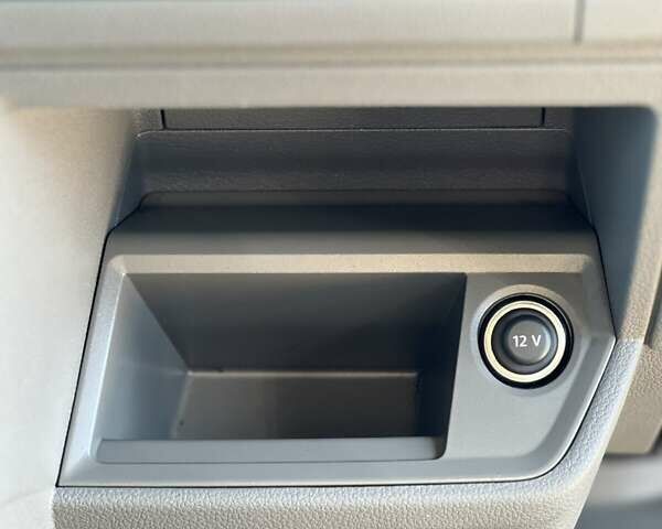 Коричневий Фольксваген Крафтєр, об'ємом двигуна 2 л та пробігом 171 тис. км за 23000 $, фото 86 на Automoto.ua