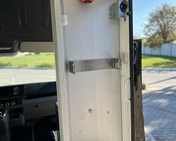 Коричневий Фольксваген Крафтєр, об'ємом двигуна 2 л та пробігом 171 тис. км за 23000 $, фото 55 на Automoto.ua