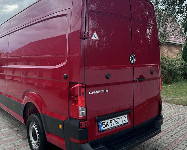 Красный Фольксваген Крафтер, объемом двигателя 1.97 л и пробегом 320 тыс. км за 21000 $, фото 9 на Automoto.ua