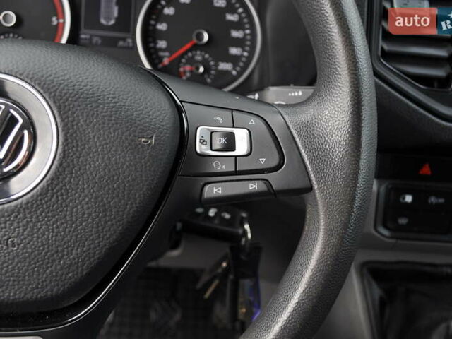 Фольксваген Крафтер 2019 в Киеве на Automoto.ua Красный Фольксваген Крафтер, объемом двигателя 1.97 л и пробегом 106 тыс. км за 35500 $, фото 72 на Automoto.ua