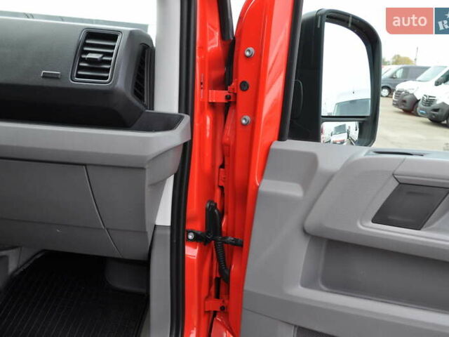 Фольксваген Крафтер 2019 в Киеве на Automoto.ua Красный Фольксваген Крафтер, объемом двигателя 1.97 л и пробегом 106 тыс. км за 35500 $, фото 46 на Automoto.ua