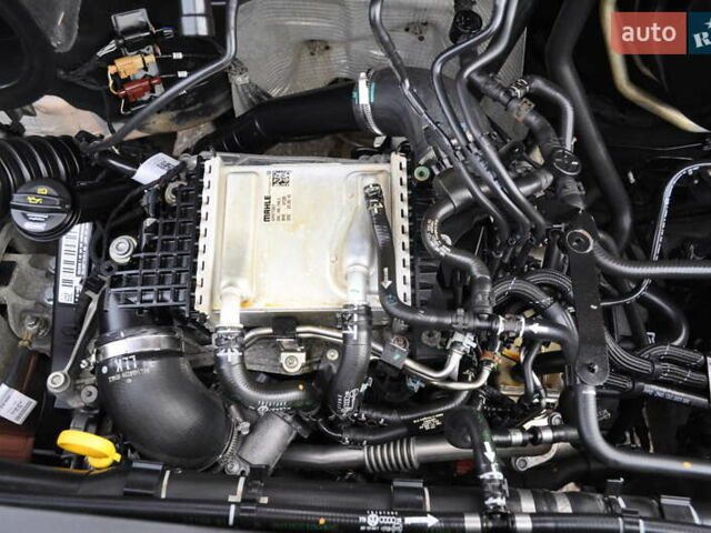 Фольксваген Крафтер 2019 в Киеве на Automoto.ua Красный Фольксваген Крафтер, объемом двигателя 1.97 л и пробегом 106 тыс. км за 35500 $, фото 78 на Automoto.ua