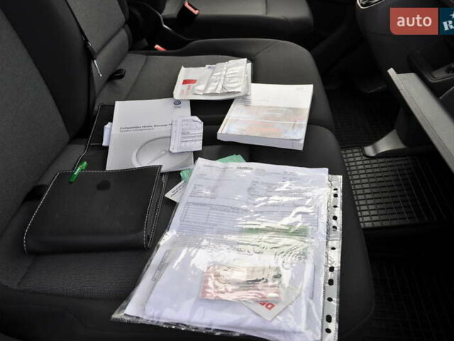 Фольксваген Крафтер 2019 в Киеве на Automoto.ua Красный Фольксваген Крафтер, объемом двигателя 1.97 л и пробегом 106 тыс. км за 35500 $, фото 52 на Automoto.ua