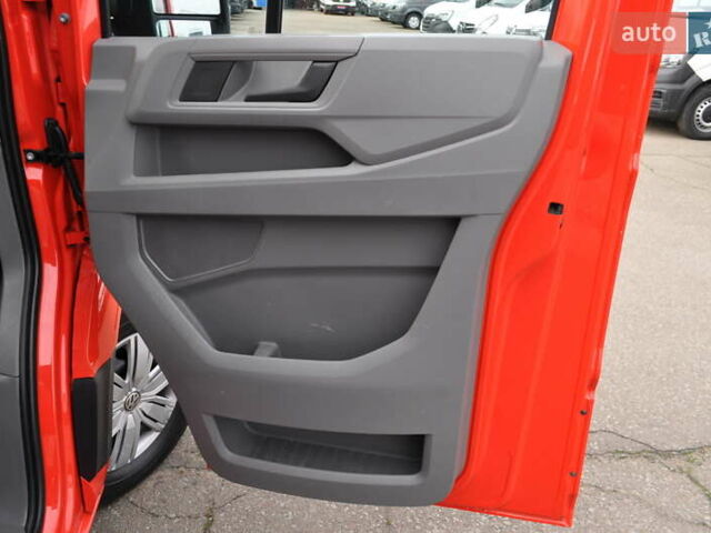 Фольксваген Крафтер 2019 в Киеве на Automoto.ua Красный Фольксваген Крафтер, объемом двигателя 1.97 л и пробегом 106 тыс. км за 35500 $, фото 43 на Automoto.ua