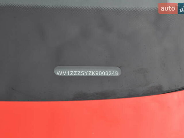 Фольксваген Крафтер 2019 в Киеве на Automoto.ua Красный Фольксваген Крафтер, объемом двигателя 1.97 л и пробегом 106 тыс. км за 35500 $, фото 20 на Automoto.ua