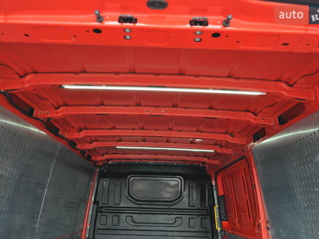 Фольксваген Крафтер 2019 в Киеве на Automoto.ua Красный Фольксваген Крафтер, объемом двигателя 1.97 л и пробегом 106 тыс. км за 35500 $, фото 33 на Automoto.ua