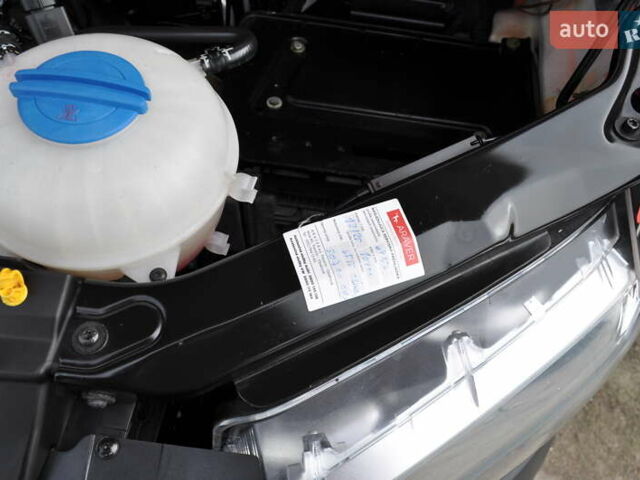 Фольксваген Крафтер 2019 в Киеве на Automoto.ua Красный Фольксваген Крафтер, объемом двигателя 1.97 л и пробегом 106 тыс. км за 35500 $, фото 77 на Automoto.ua