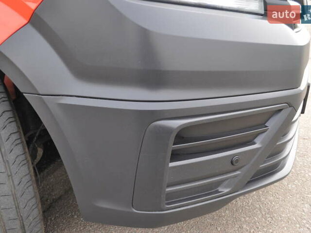 Фольксваген Крафтер 2019 в Киеве на Automoto.ua Красный Фольксваген Крафтер, объемом двигателя 1.97 л и пробегом 106 тыс. км за 35500 $, фото 23 на Automoto.ua