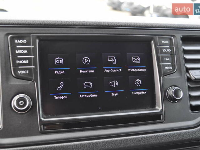 Фольксваген Крафтер 2019 в Киеве на Automoto.ua Красный Фольксваген Крафтер, объемом двигателя 1.97 л и пробегом 106 тыс. км за 35500 $, фото 67 на Automoto.ua