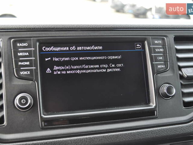 Фольксваген Крафтер 2019 в Киеве на Automoto.ua Красный Фольксваген Крафтер, объемом двигателя 1.97 л и пробегом 106 тыс. км за 35500 $, фото 68 на Automoto.ua