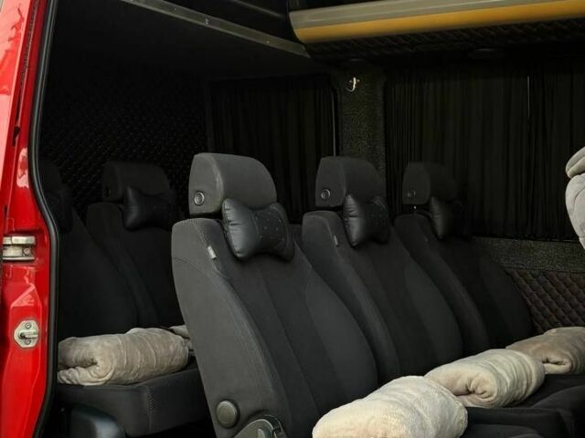 Фольксваген Крафтер 2013 в Турке на Automoto.ua Красный Фольксваген Крафтер, объемом двигателя 2 л и пробегом 440 тыс. км за 22500 $, фото 4 на Automoto.ua