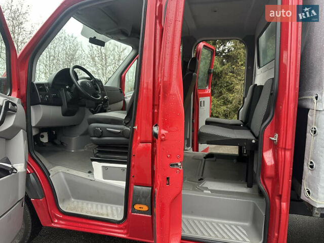 Красный Фольксваген Крафтер, объемом двигателя 2 л и пробегом 160 тыс. км за 18800 $, фото 10 на Automoto.ua