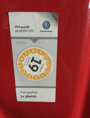 Красный Фольксваген Крафтер, объемом двигателя 1.97 л и пробегом 600 тыс. км за 27000 $, фото 23 на Automoto.ua