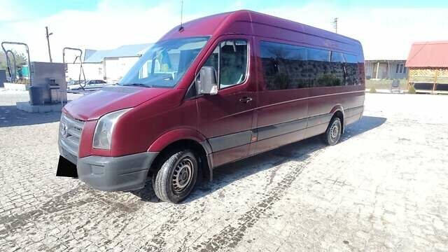 Красный Фольксваген Крафтер, объемом двигателя 2.5 л и пробегом 250 тыс. км за 10999 $, фото 18 на Automoto.ua