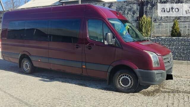 Красный Фольксваген Крафтер, объемом двигателя 2.5 л и пробегом 250 тыс. км за 10999 $, фото 15 на Automoto.ua