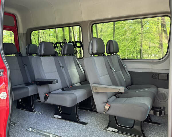 Фольксваген Крафтер 2016 в Черновцах на Automoto.ua Красный Фольксваген Крафтер, объемом двигателя 2 л и пробегом 114 тыс. км за 27500 $, фото 50 на Automoto.ua