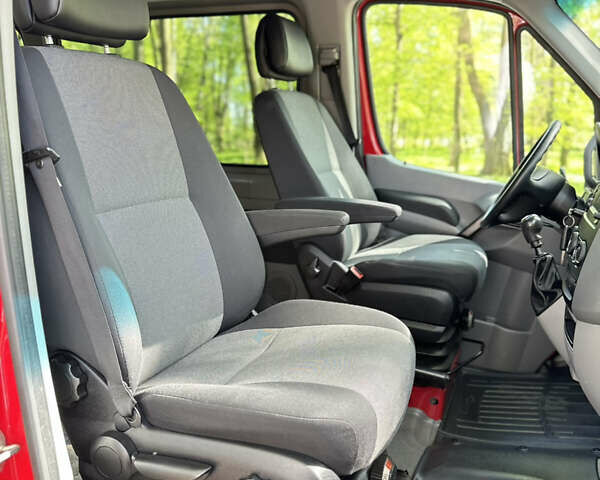 Фольксваген Крафтер 2016 в Черновцах на Automoto.ua Красный Фольксваген Крафтер, объемом двигателя 2 л и пробегом 114 тыс. км за 27500 $, фото 46 на Automoto.ua