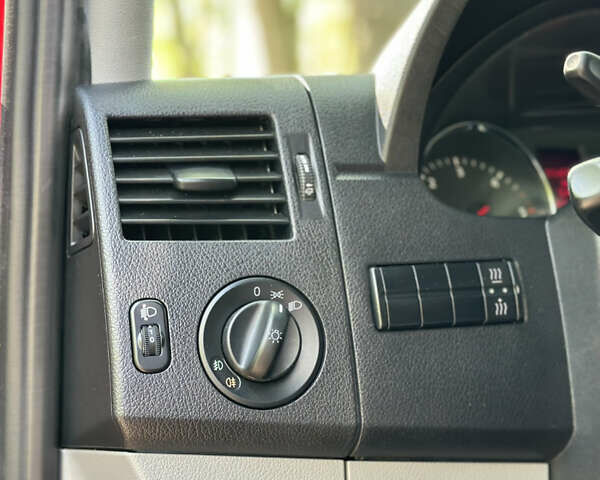 Фольксваген Крафтер 2016 в Черновцах на Automoto.ua Красный Фольксваген Крафтер, объемом двигателя 2 л и пробегом 114 тыс. км за 27500 $, фото 40 на Automoto.ua