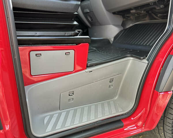 Фольксваген Крафтер 2016 в Черновцах на Automoto.ua Красный Фольксваген Крафтер, объемом двигателя 2 л и пробегом 114 тыс. км за 27500 $, фото 48 на Automoto.ua