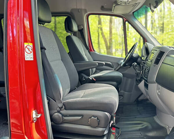 Фольксваген Крафтер 2016 в Черновцах на Automoto.ua Красный Фольксваген Крафтер, объемом двигателя 2 л и пробегом 114 тыс. км за 27500 $, фото 28 на Automoto.ua