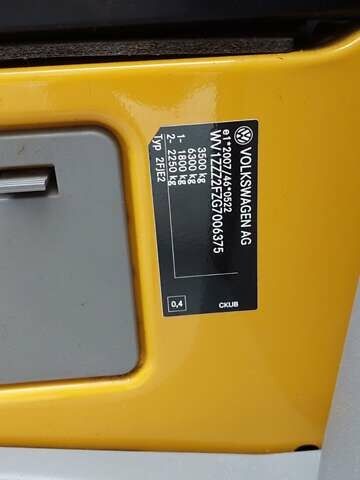 Фольксваген Крафтєр, об'ємом двигуна 2 л та пробігом 271 тис. км за 15500 $, фото 5 на Automoto.ua