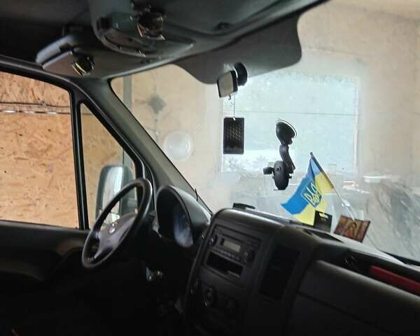Фольксваген Крафтер, объемом двигателя 2.5 л и пробегом 140 тыс. км за 27000 $, фото 13 на Automoto.ua