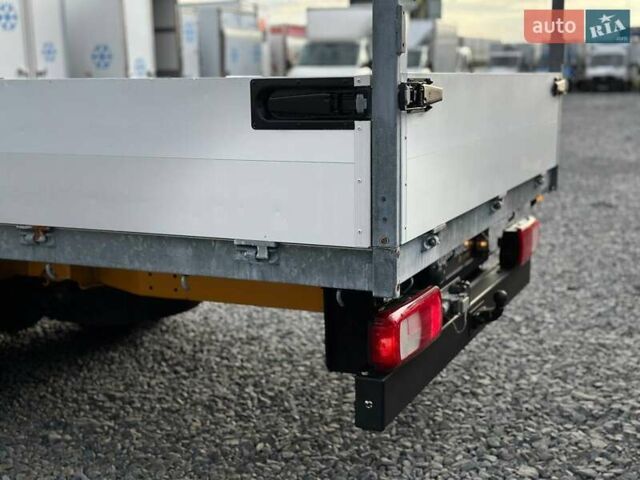 Фольксваген Крафтєр, об'ємом двигуна 2 л та пробігом 146 тис. км за 32900 $, фото 9 на Automoto.ua