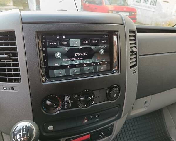 Фольксваген Крафтер, объемом двигателя 2 л и пробегом 279 тыс. км за 17900 $, фото 8 на Automoto.ua