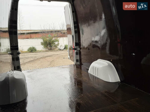 Фольксваген Крафтер, объемом двигателя 2 л и пробегом 185 тыс. км за 17900 $, фото 18 на Automoto.ua