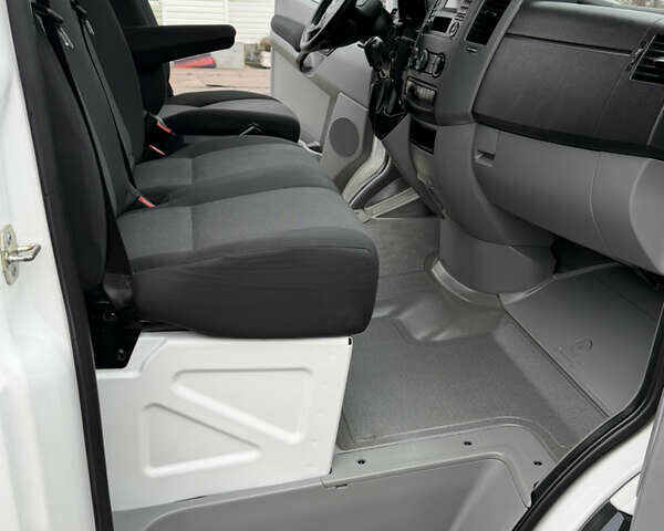 Фольксваген Крафтєр, об'ємом двигуна 2 л та пробігом 184 тис. км за 17900 $, фото 39 на Automoto.ua