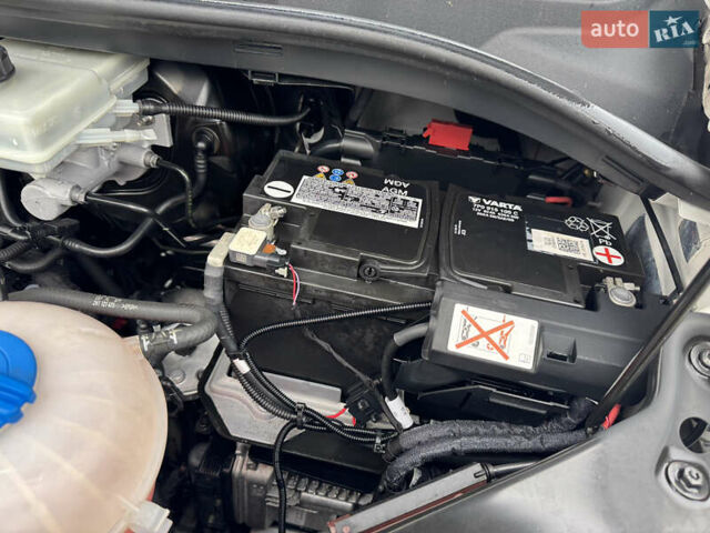 Фольксваген Крафтєр, об'ємом двигуна 2 л та пробігом 270 тис. км за 26500 $, фото 6 на Automoto.ua