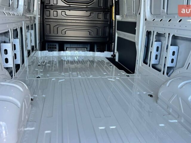 Фольксваген Крафтєр, об'ємом двигуна 1.97 л та пробігом 0 тис. км за 48275 $, фото 11 на Automoto.ua